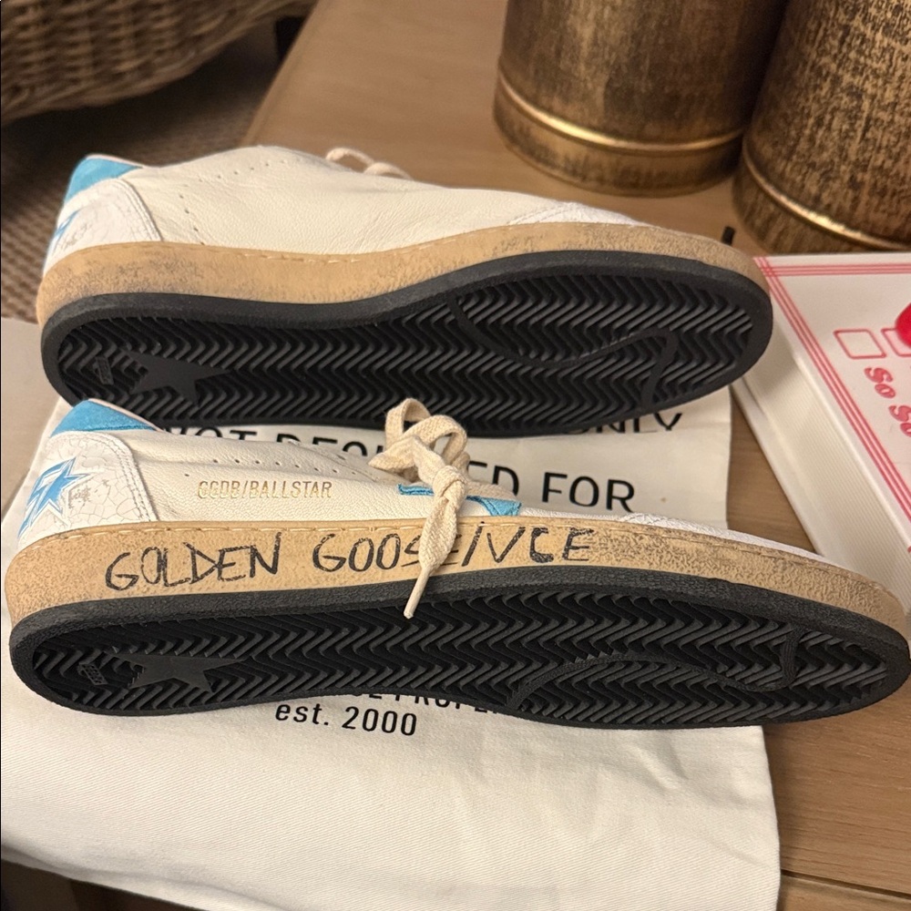 Golden Goose Women's Sneakers - White and Blue Star - Picture 5 of 5